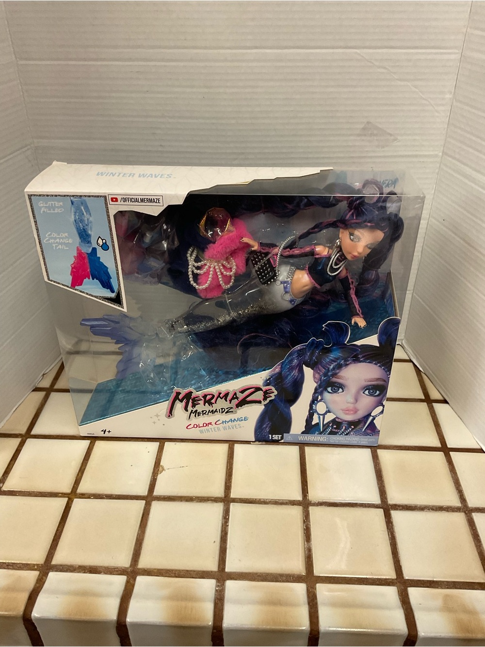 Mermaze Mermaid Color Change Winter Waves Doll